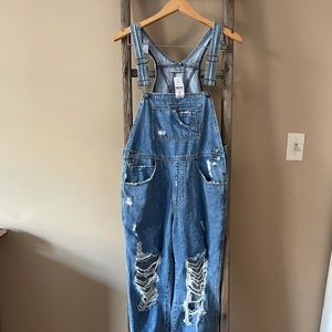 Carmar denim distressed overalls